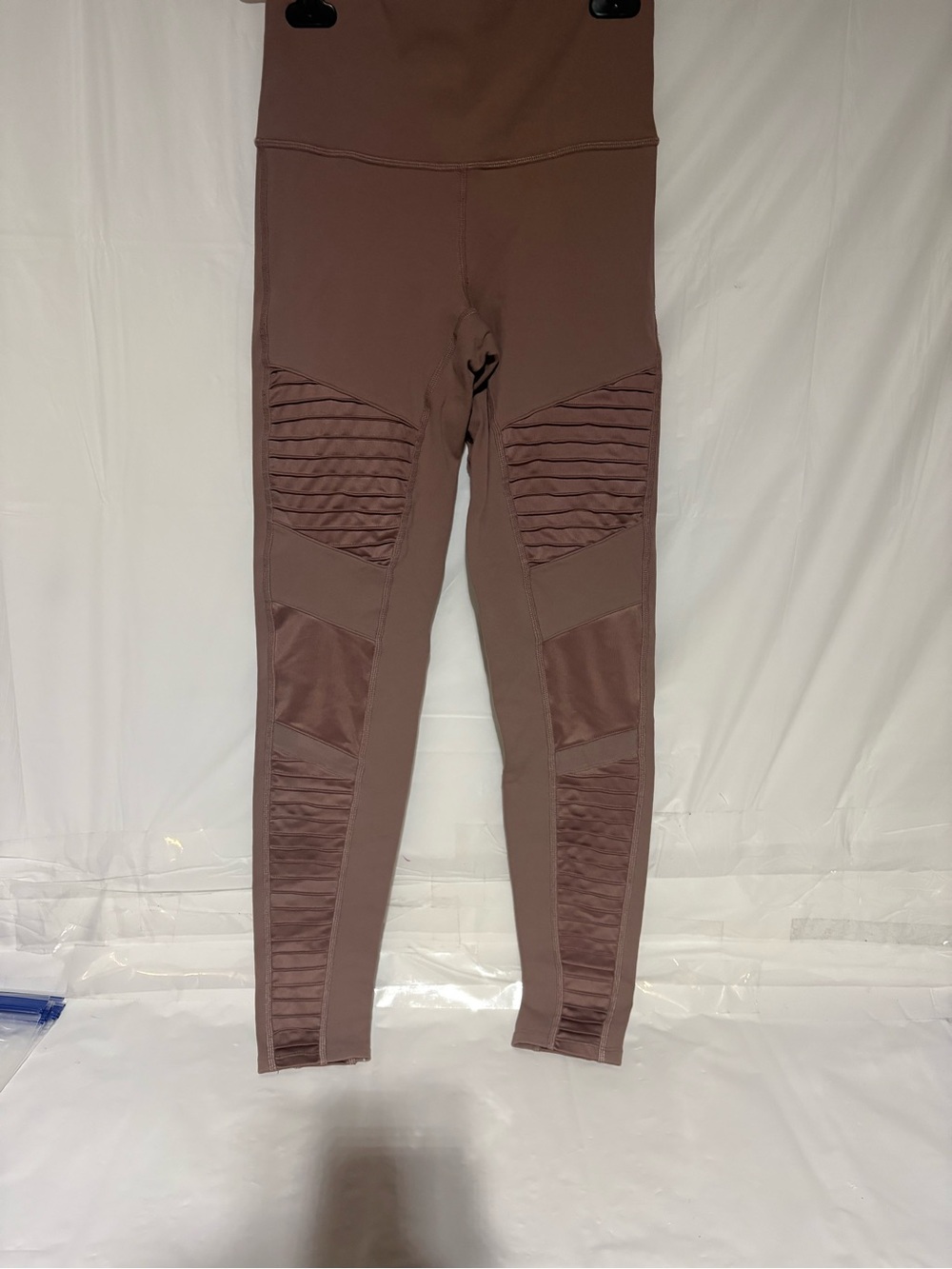 ALO Yoga Seamless High-Rise Leggings in Mauve